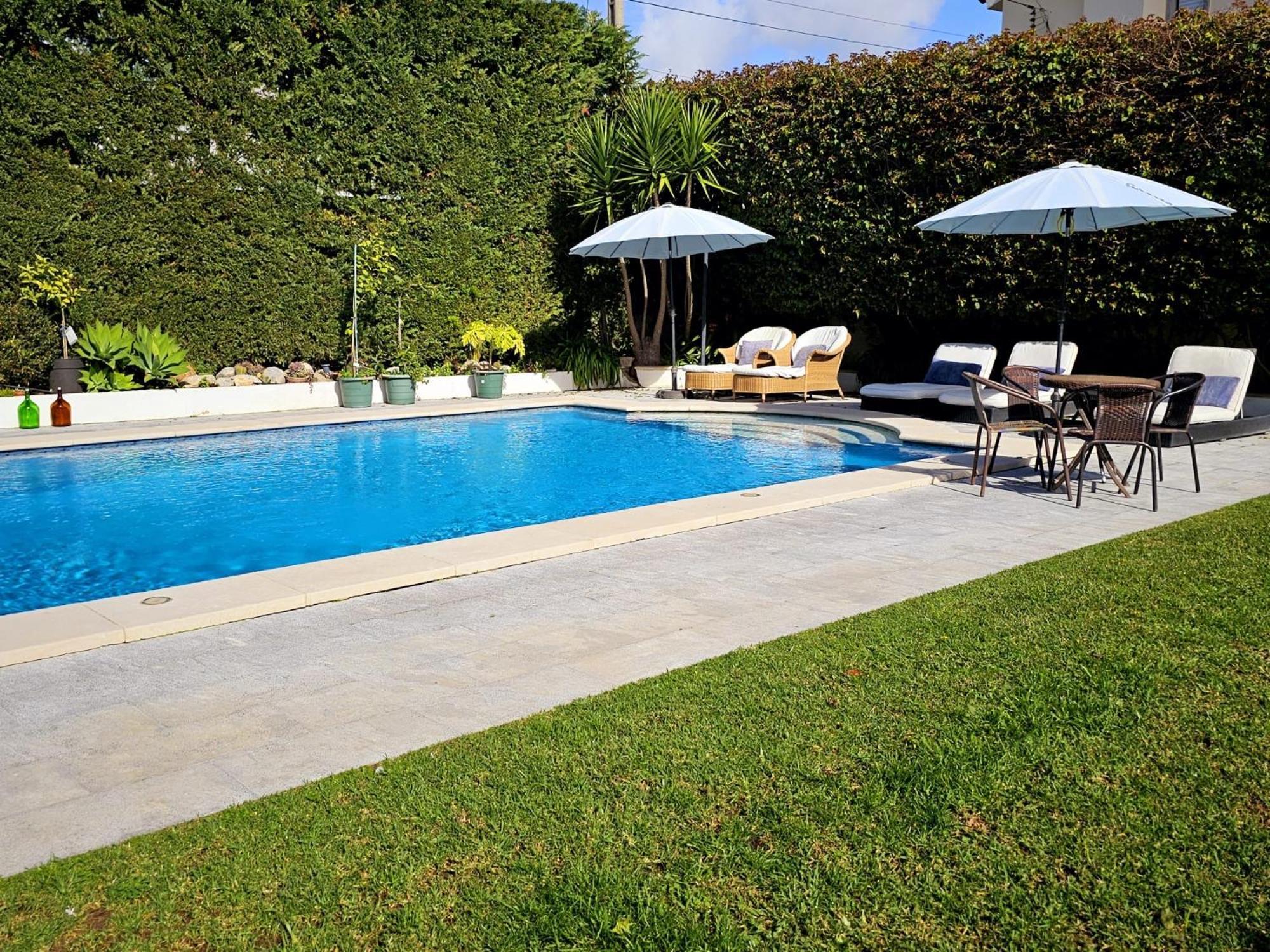 Charming Cozy Studio With Garden & Pool Cascais Bagian luar foto